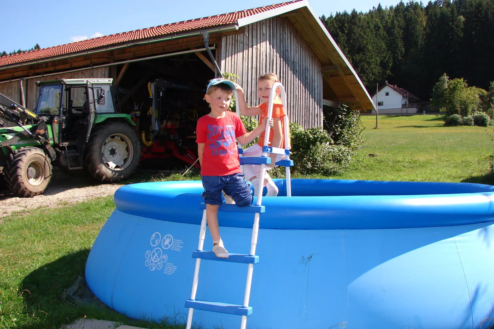 Urlaub auf dem Bauernhof-Zwembad