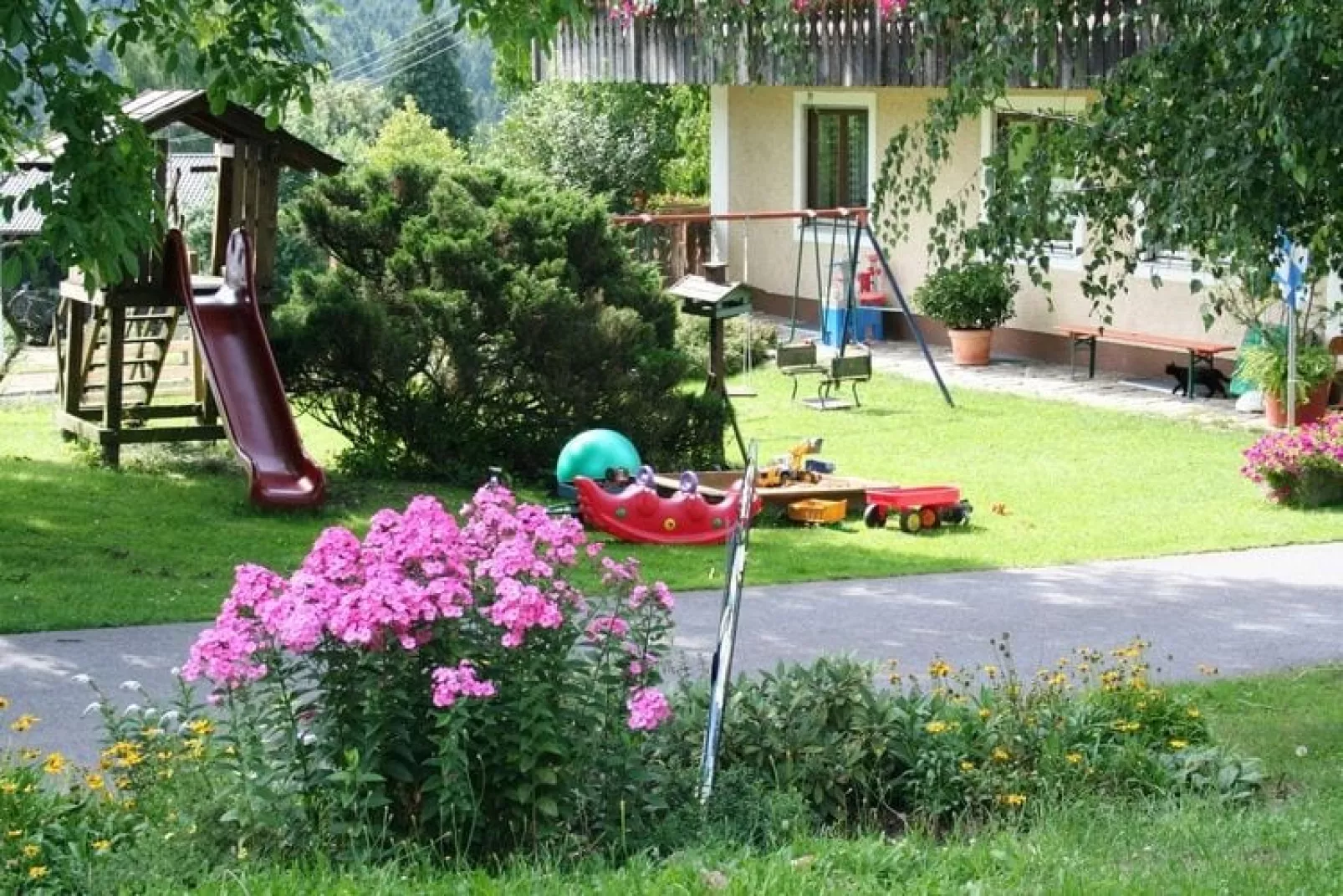 Bayerischer Wald-Tuinen zomer