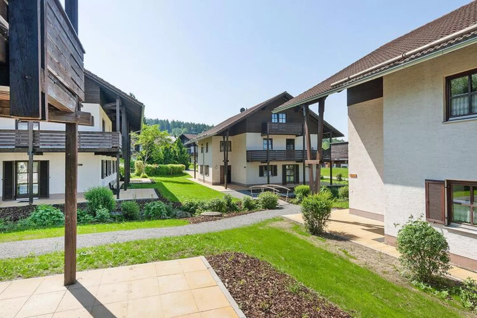 Holiday resort Bäckerwiese Neuschönau-Wohnung OG mit Balkon-Buitenkant zomer