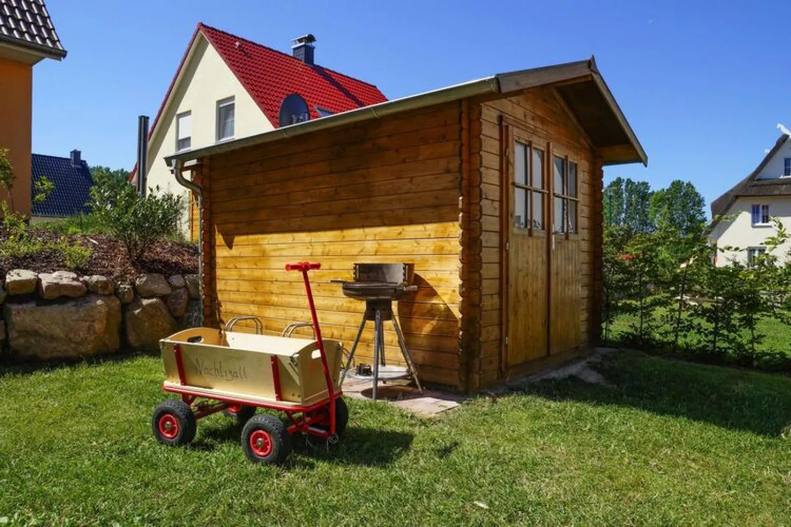 Ferienhaus Nachtigall in Glowe-bis zu 8 Pers-Buitenkant zomer