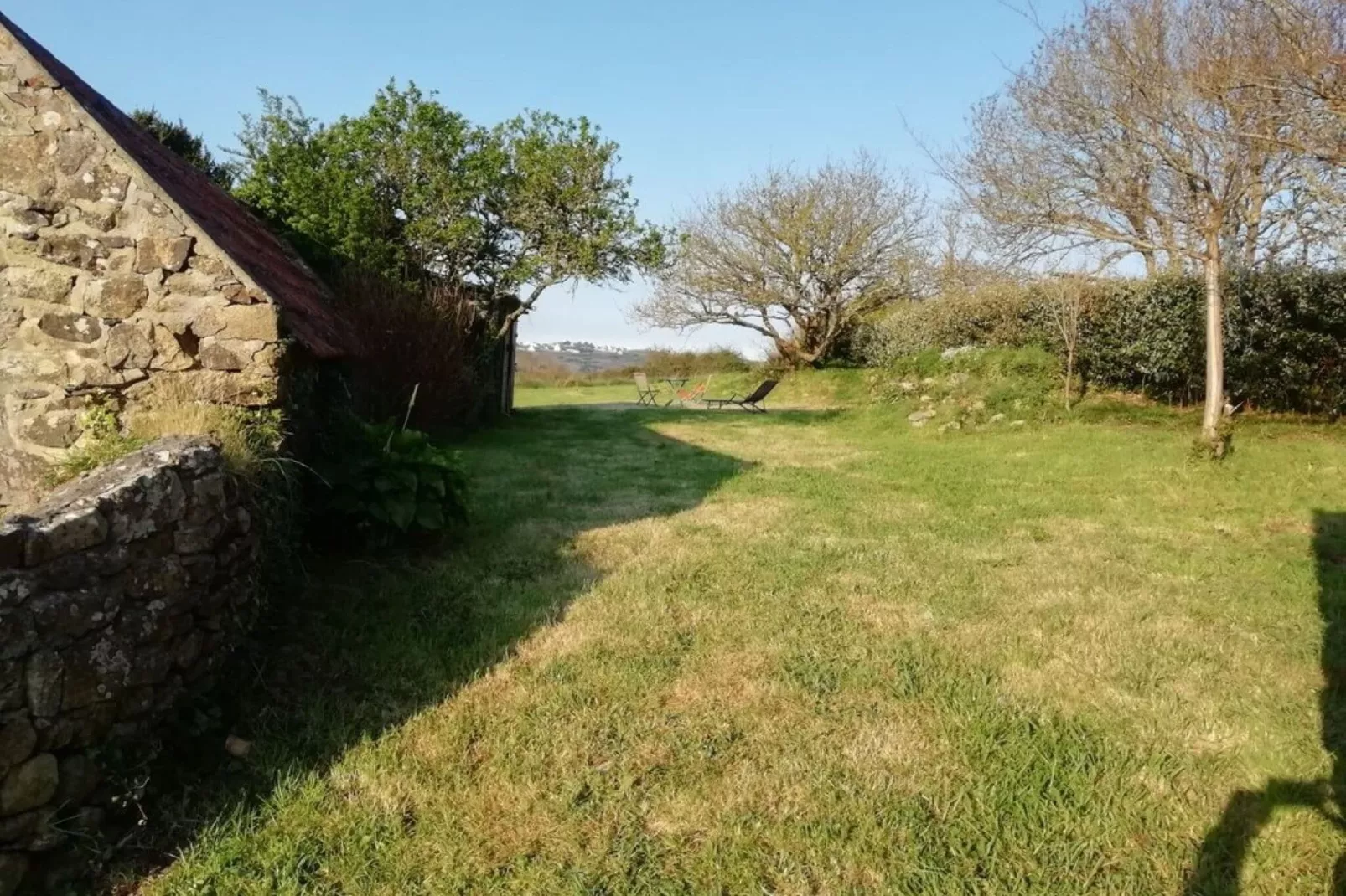 Charmant gîte près de la pointe du Raz-Tuinen zomer