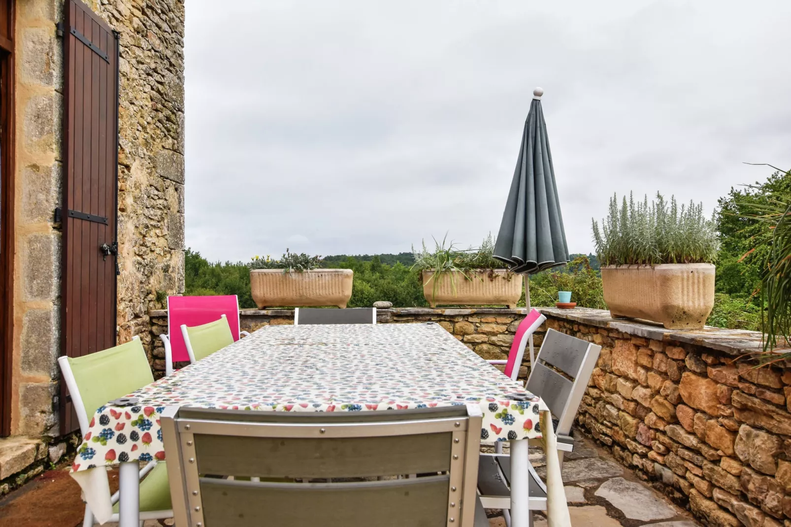 Maison typique périgourdine-Terrasbalkon