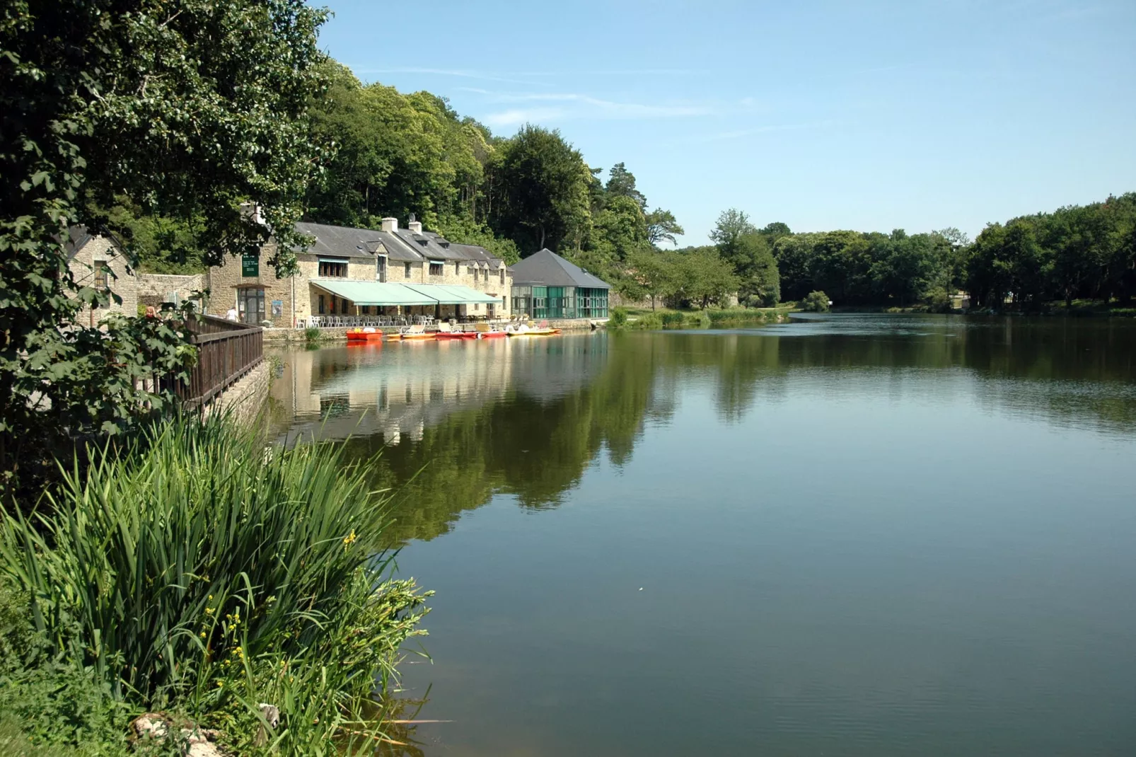 Domaine du Moulin Neuf-Gebieden zomer 1km