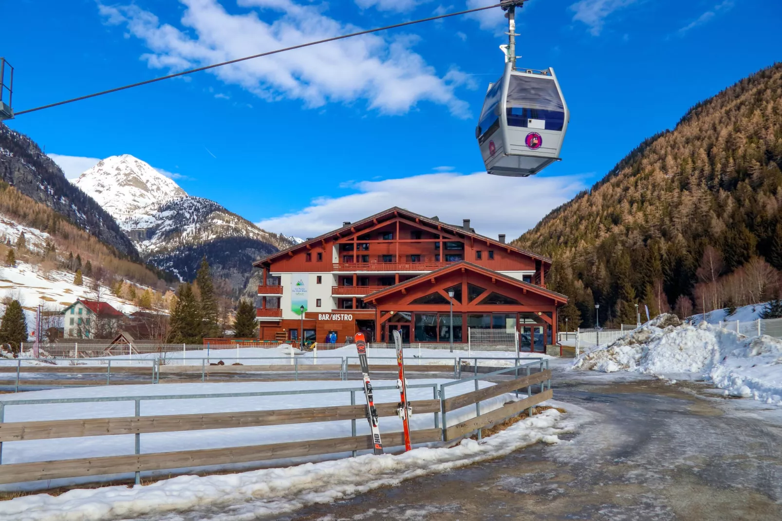 Resort les Portes du Mont Blanc 7-Exterieur winter