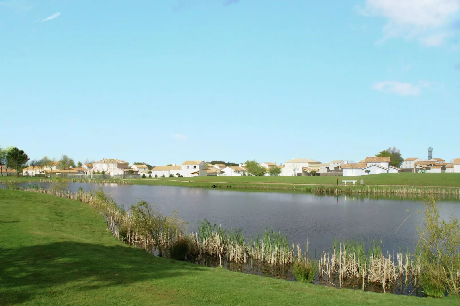 Le Domaine de Fontenelles 6-Gebieden zomer 1km