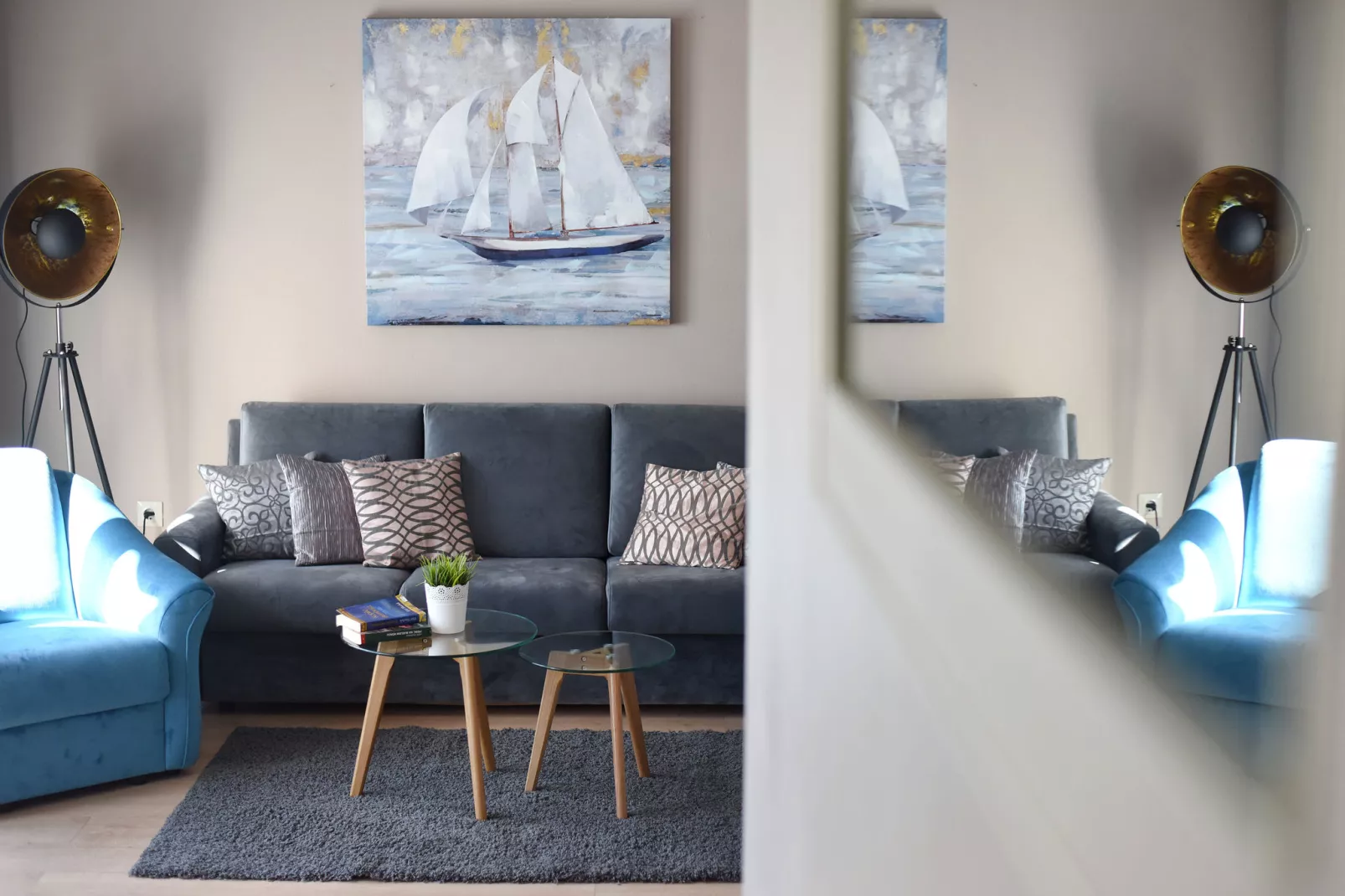 Waterfront apartment Jelena-Woonkamer