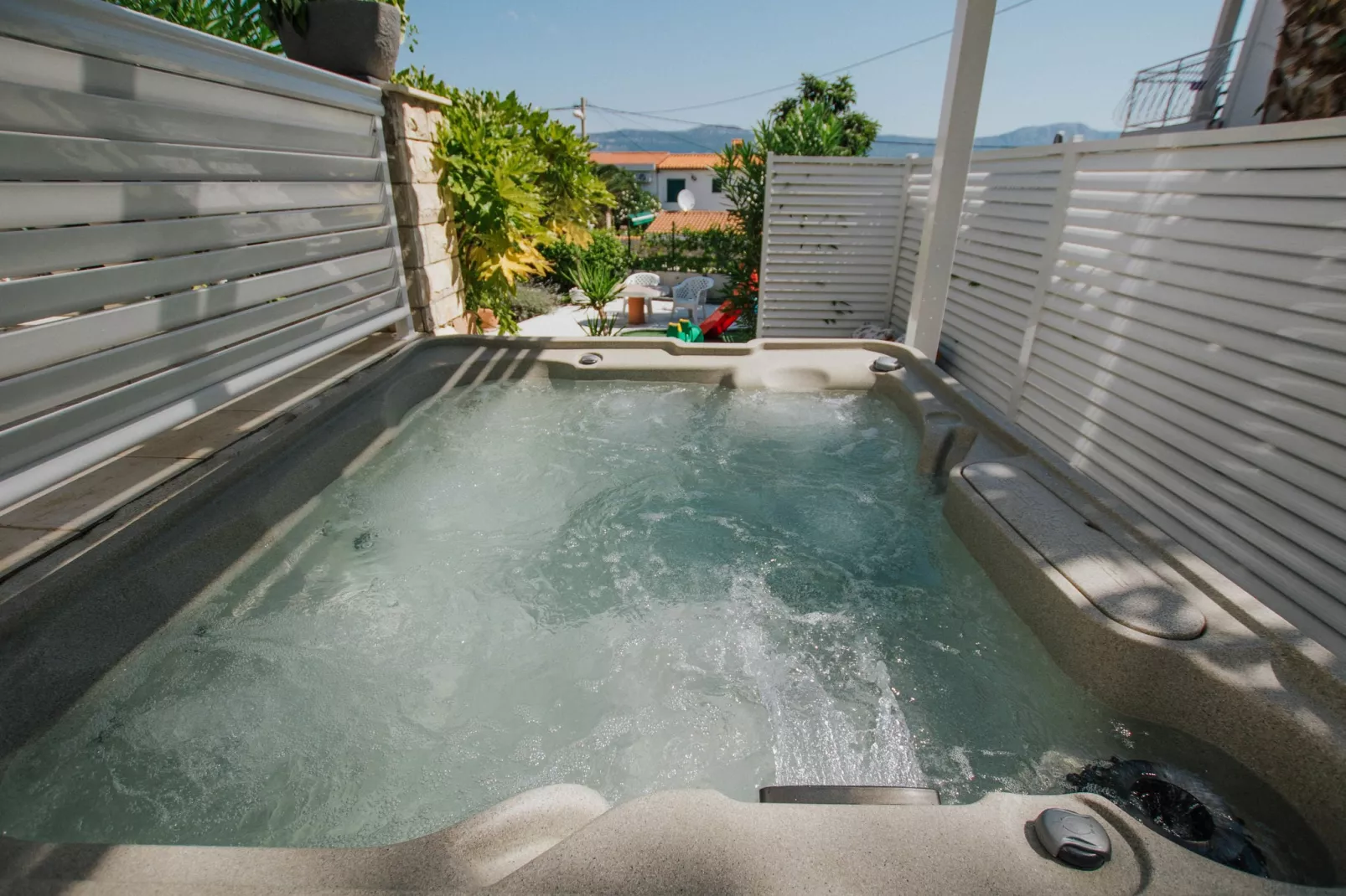 Marina Jacuzzi  Apartment  C-Wellness