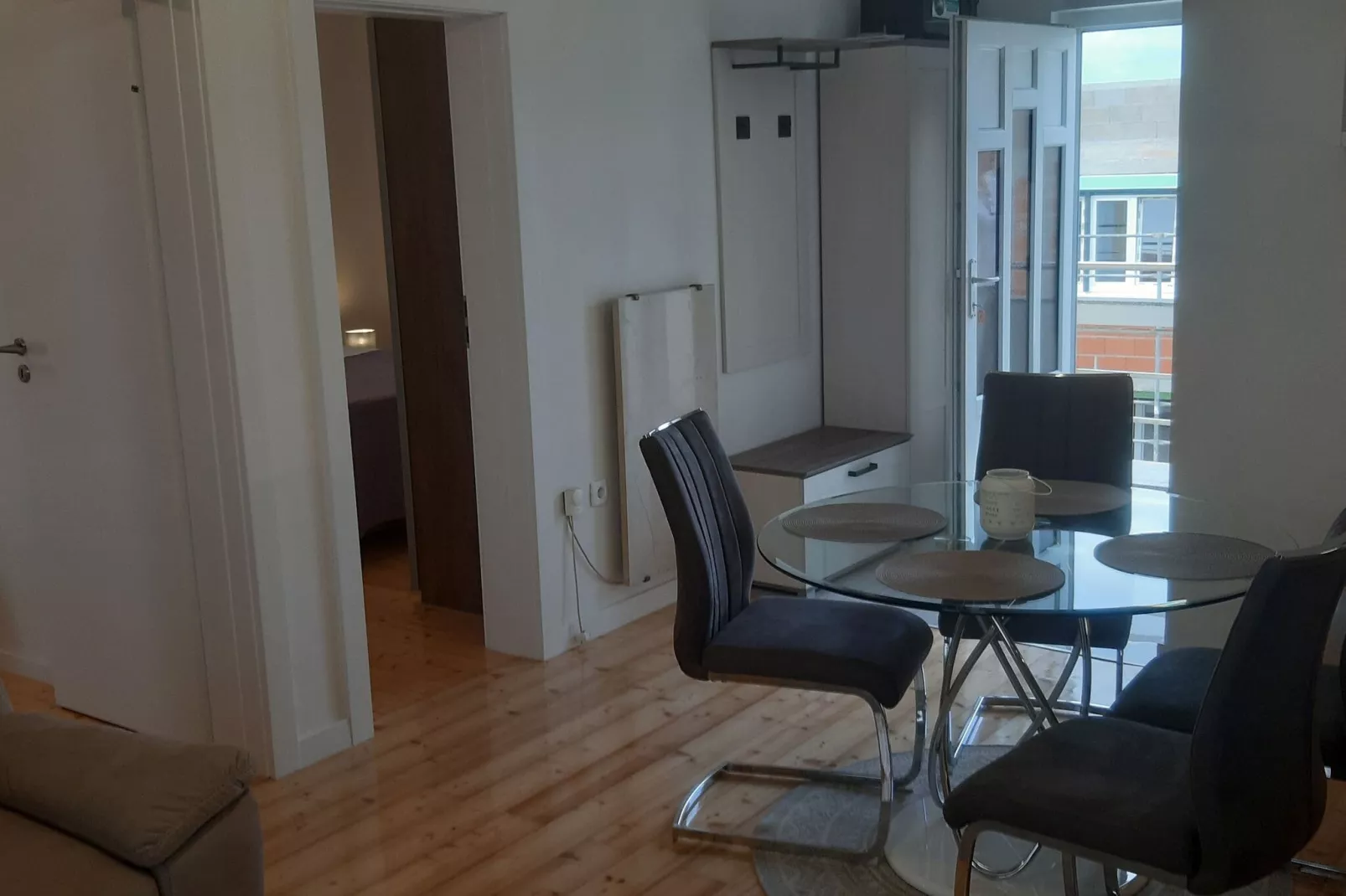 Appartement LUG 2 / 55qm AP10 / first floor-Eetkamer