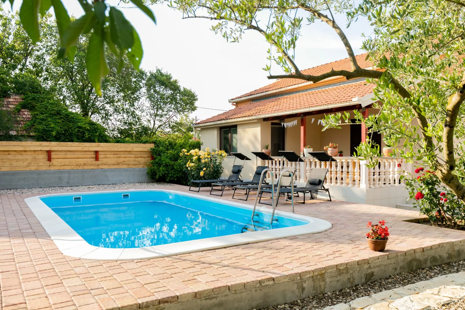 Holiday home Duilo-Buitenkant zomer