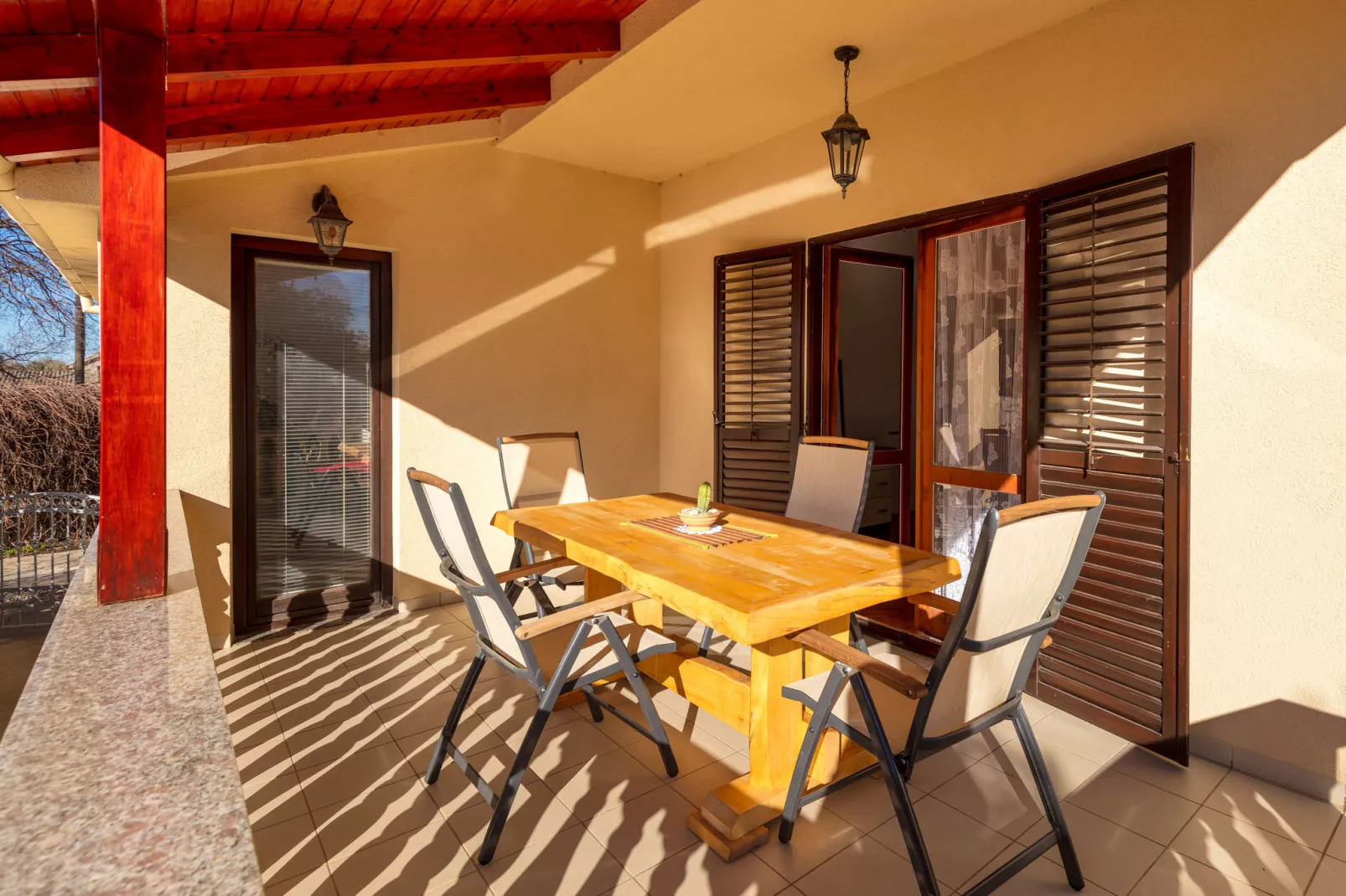 Holiday home Duilo-Terrasbalkon