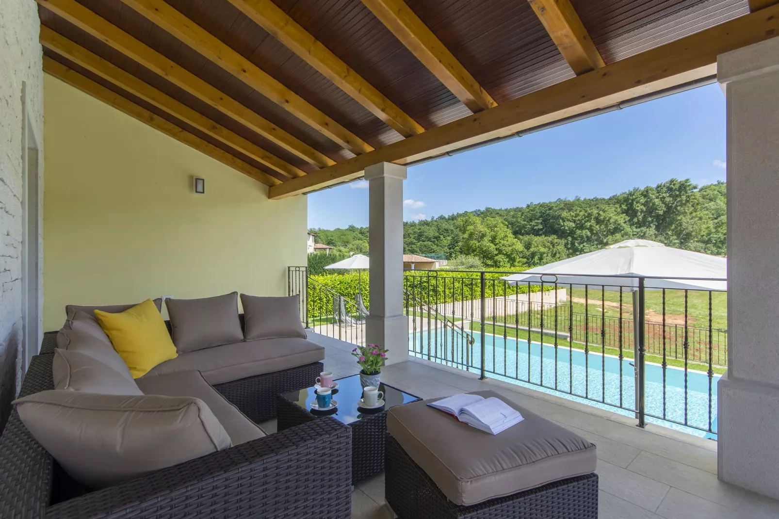 Villa Kiara with private pool-Buitenkant zomer