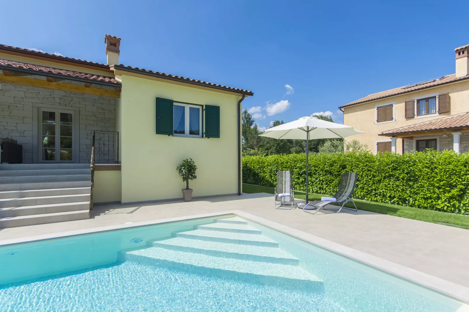 Villa Kiara with private pool-Zwembad