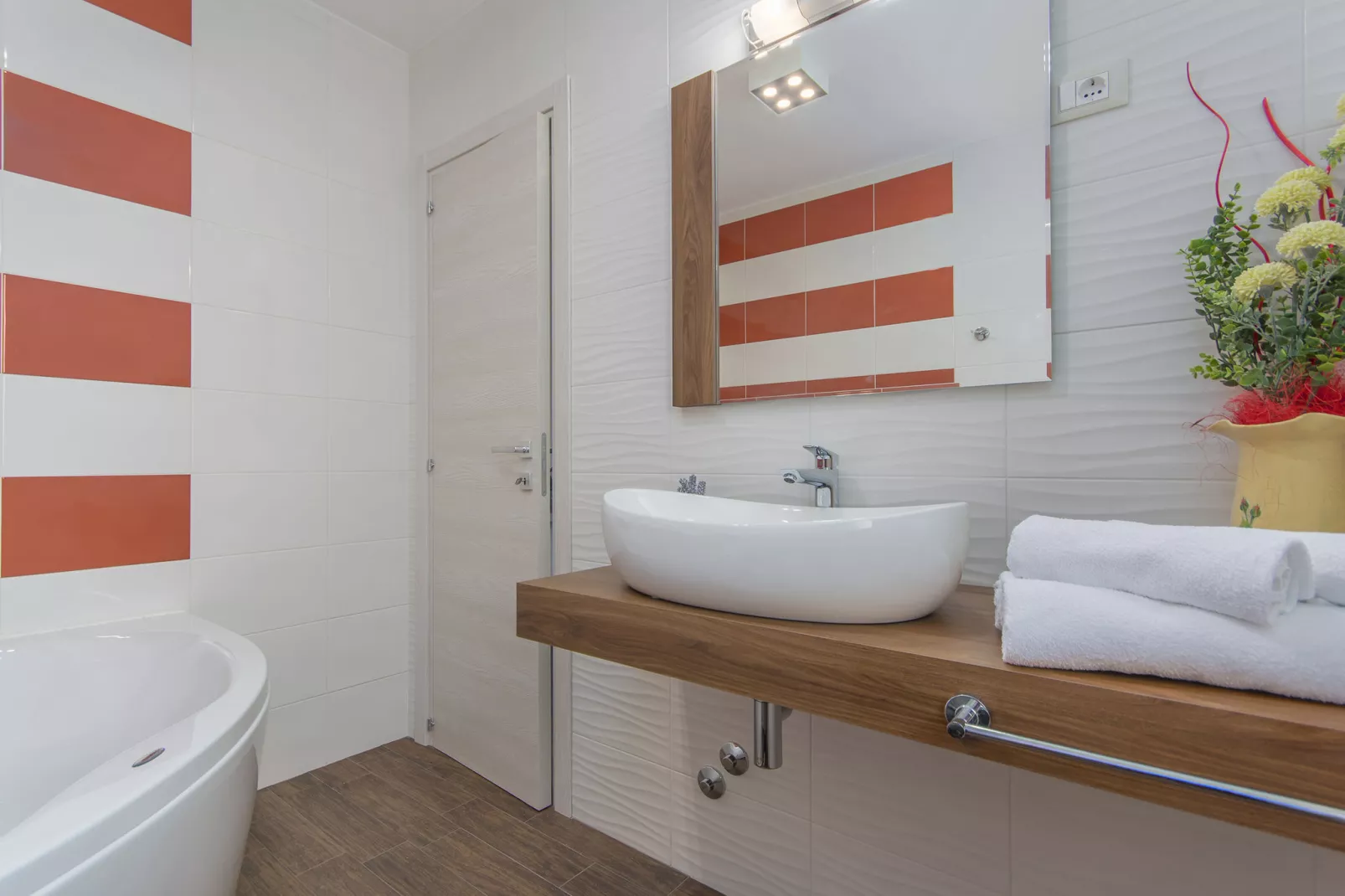 Villa Kiara with private pool-Badkamer