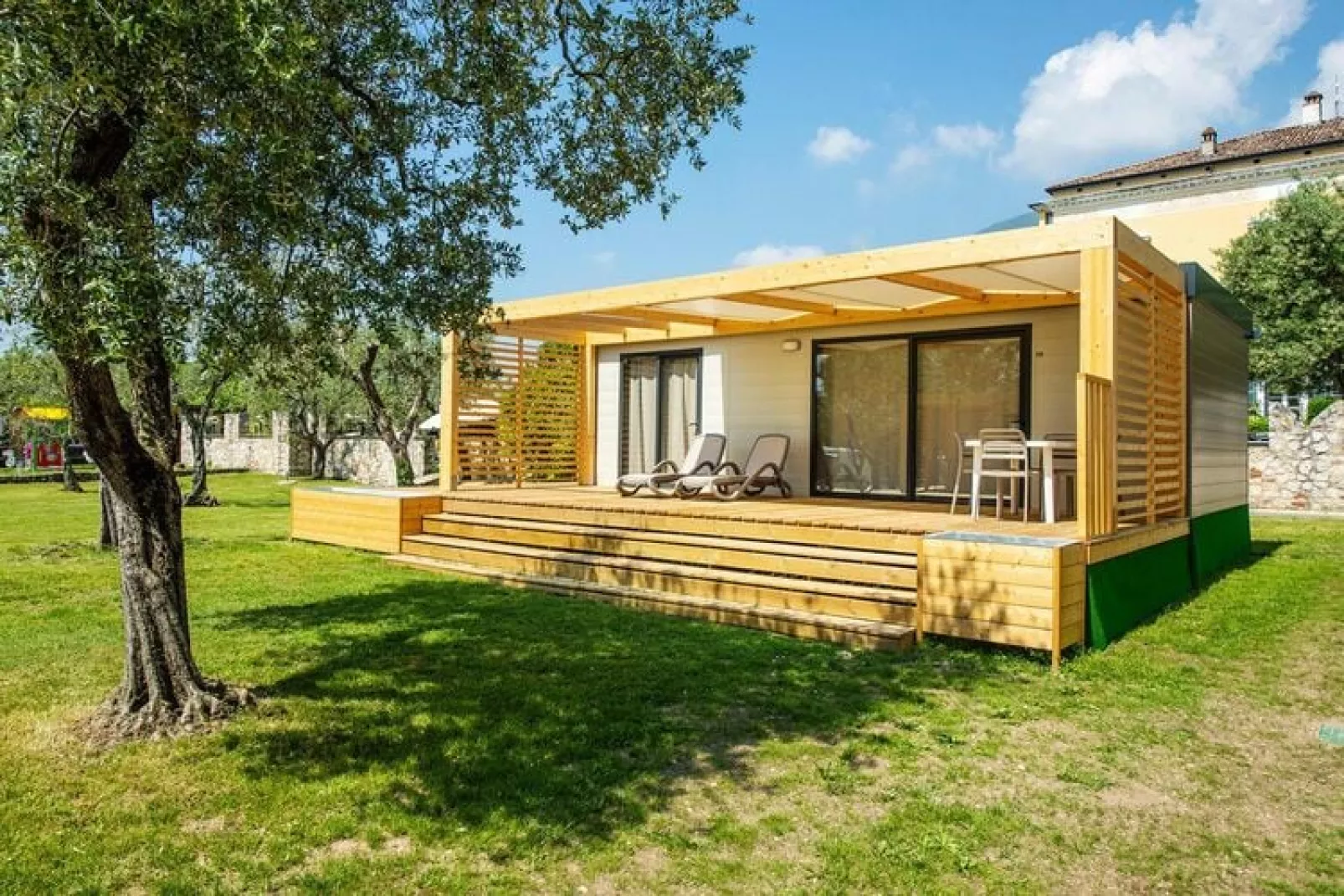 Mobile Homes Toscolano, Toscolano Maderno-MH Superior BIG-Buitenkant zomer