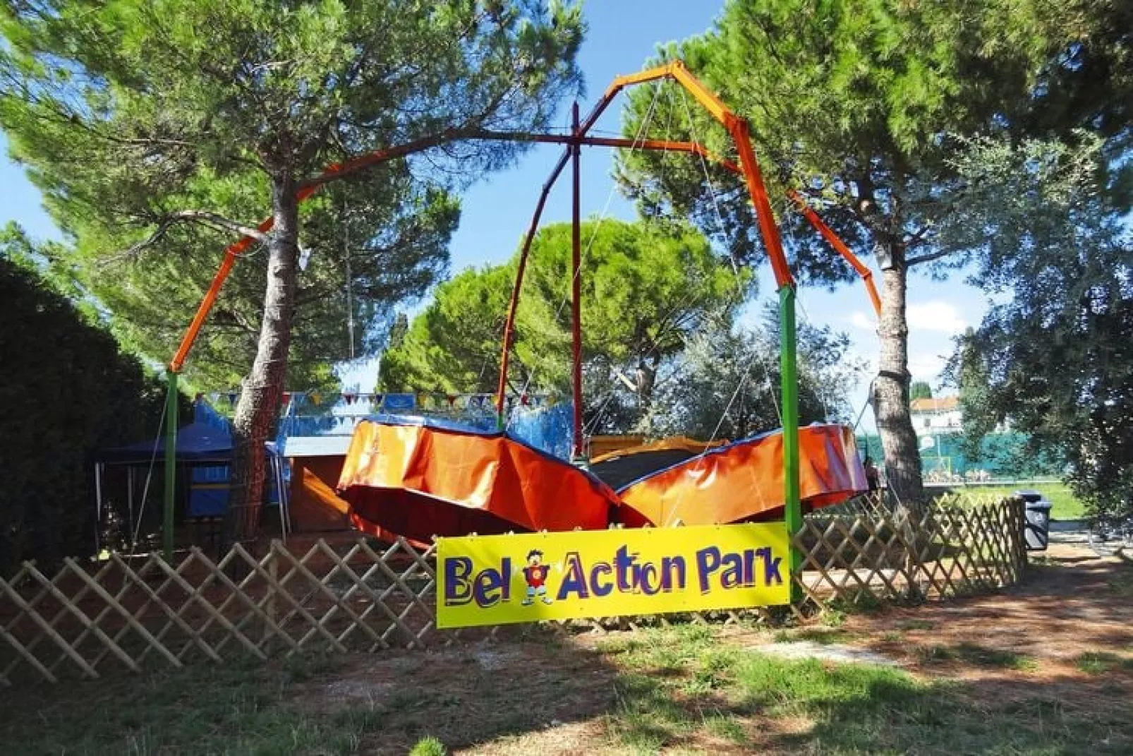 Holiday park Bella Italia, Peschiera-Verbena-Buitenkant zomer