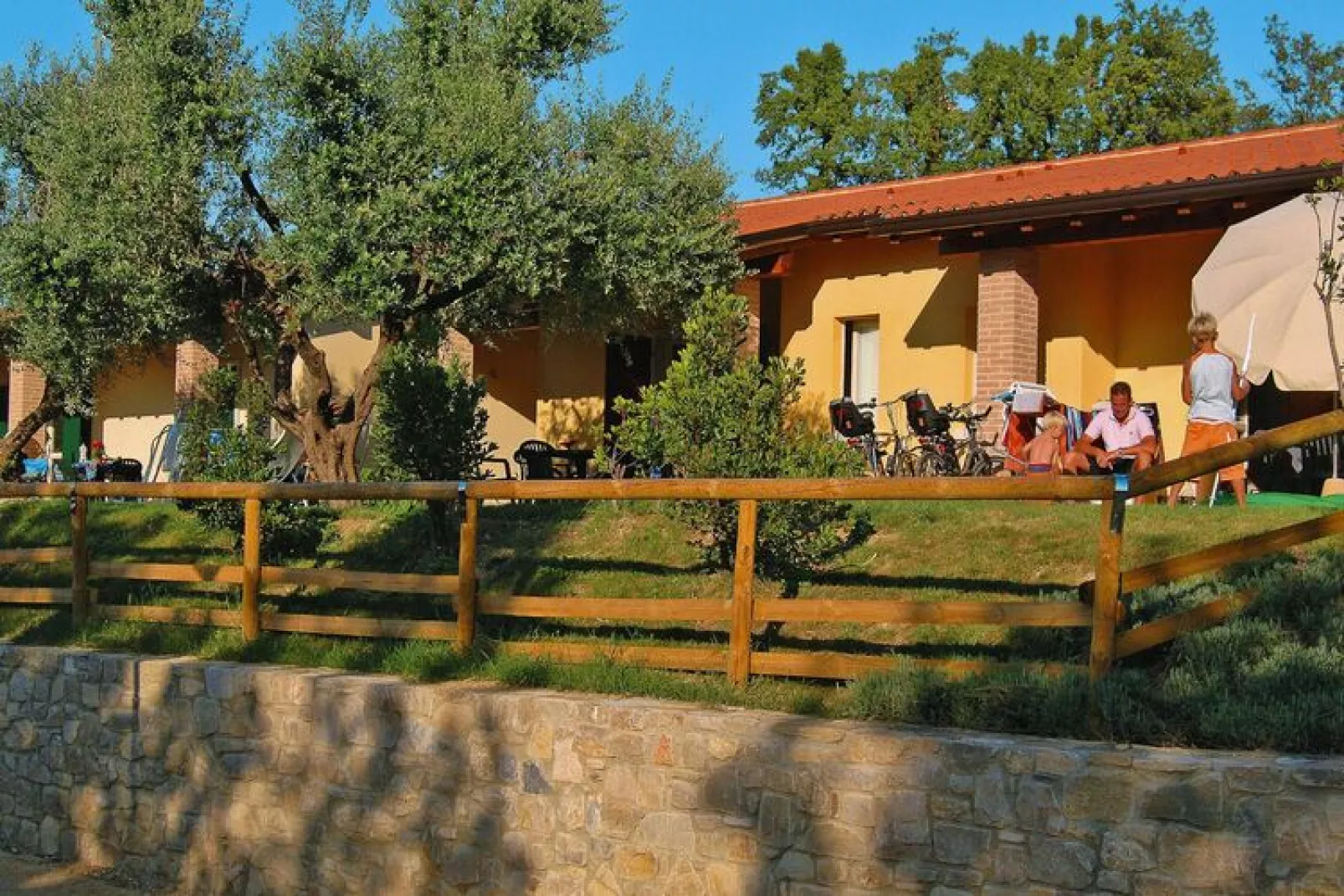 Residentie Piani di Clodia, Lazise-Tuinen zomer