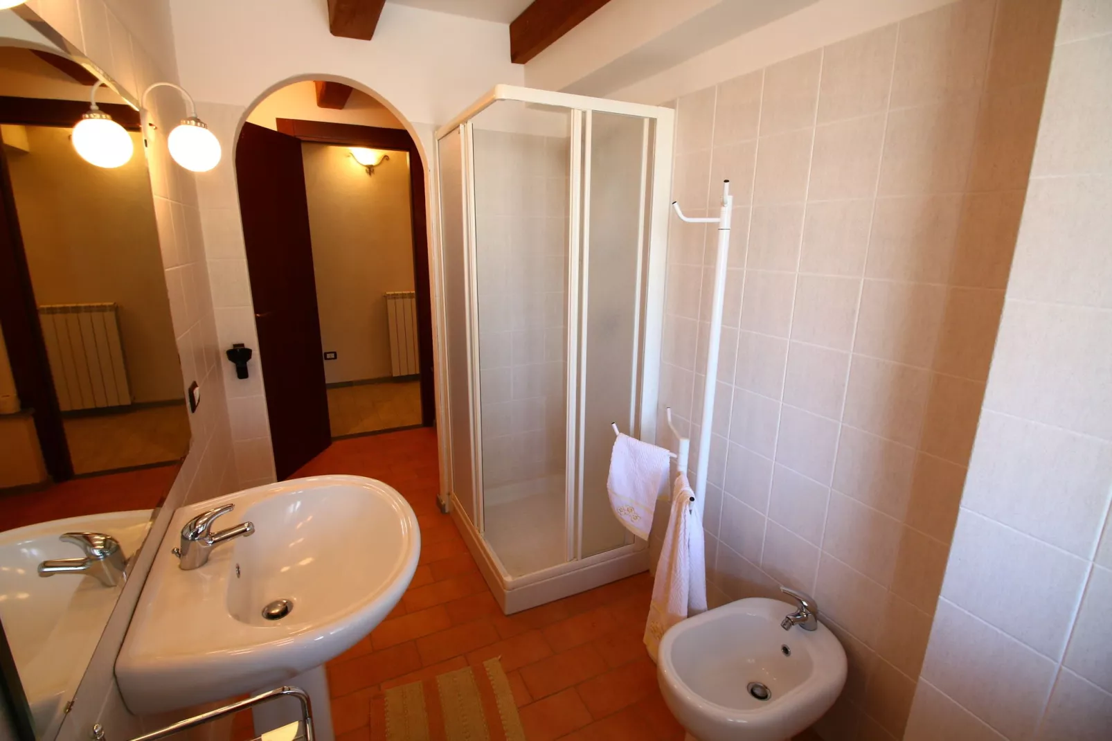 Bagnoregio 18-Badkamer