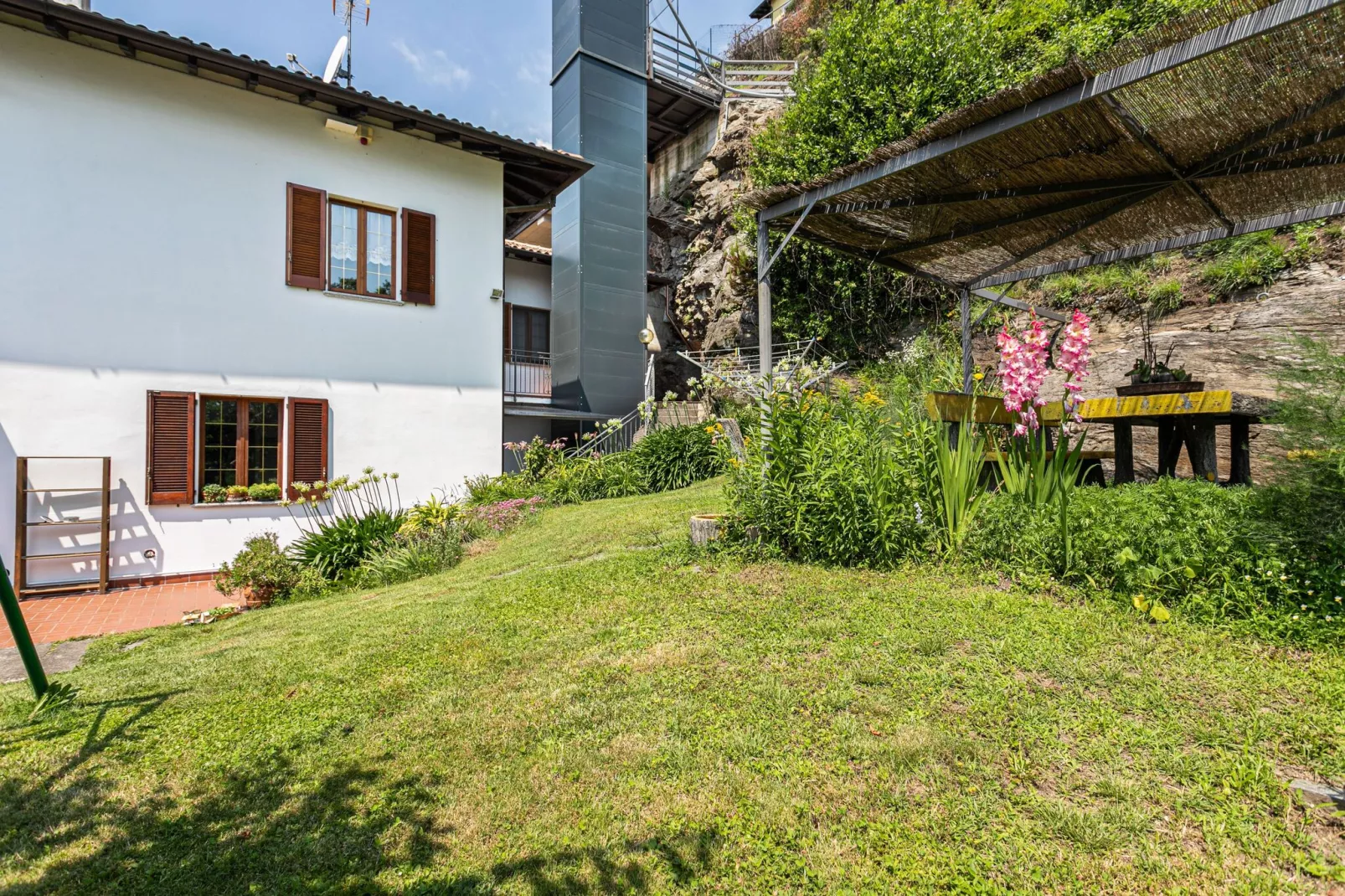 Casa Archi Tre-Tuinen zomer