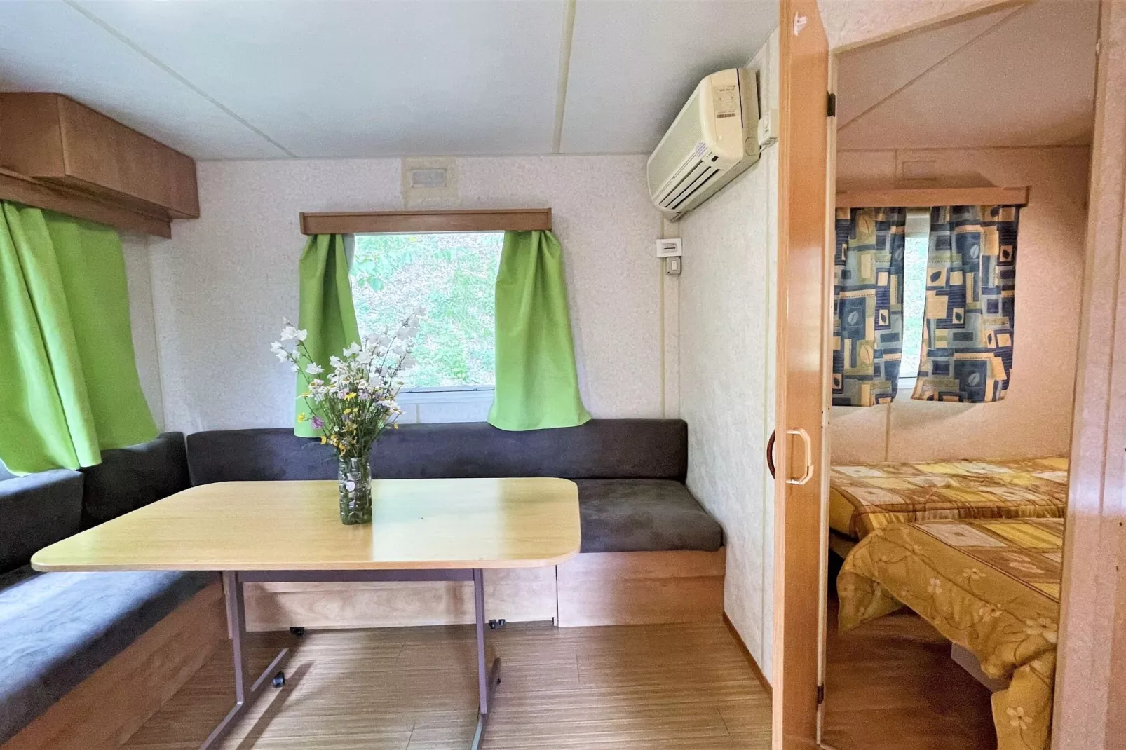 La Verna Mobil Home-Woonkamer