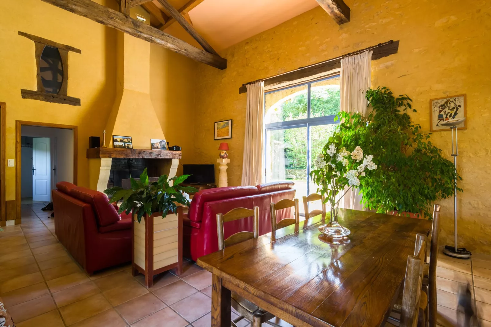 Maison de vacances Salles de Belvès-Woonkamer