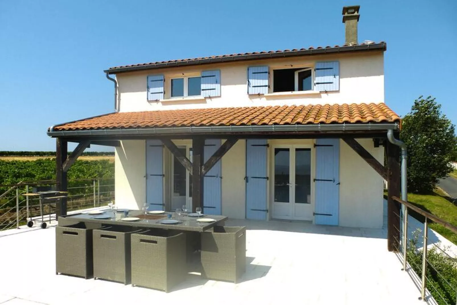 Holiday home Chenac-St-Seurin-d'Uzet