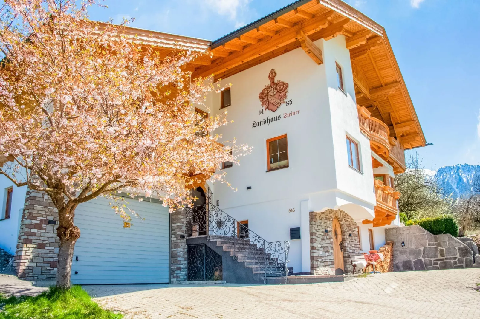 Apartment Zillertalblick-Buitenkant zomer