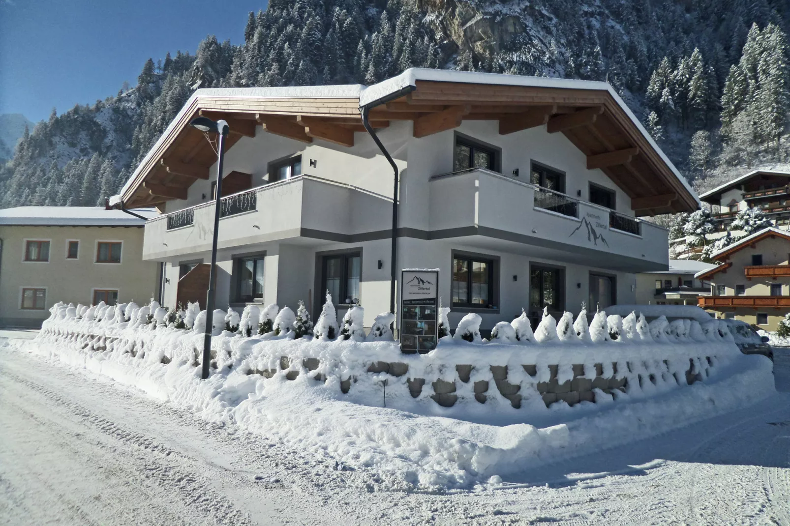 Apartments Zillertal 4P-Exterieur winter