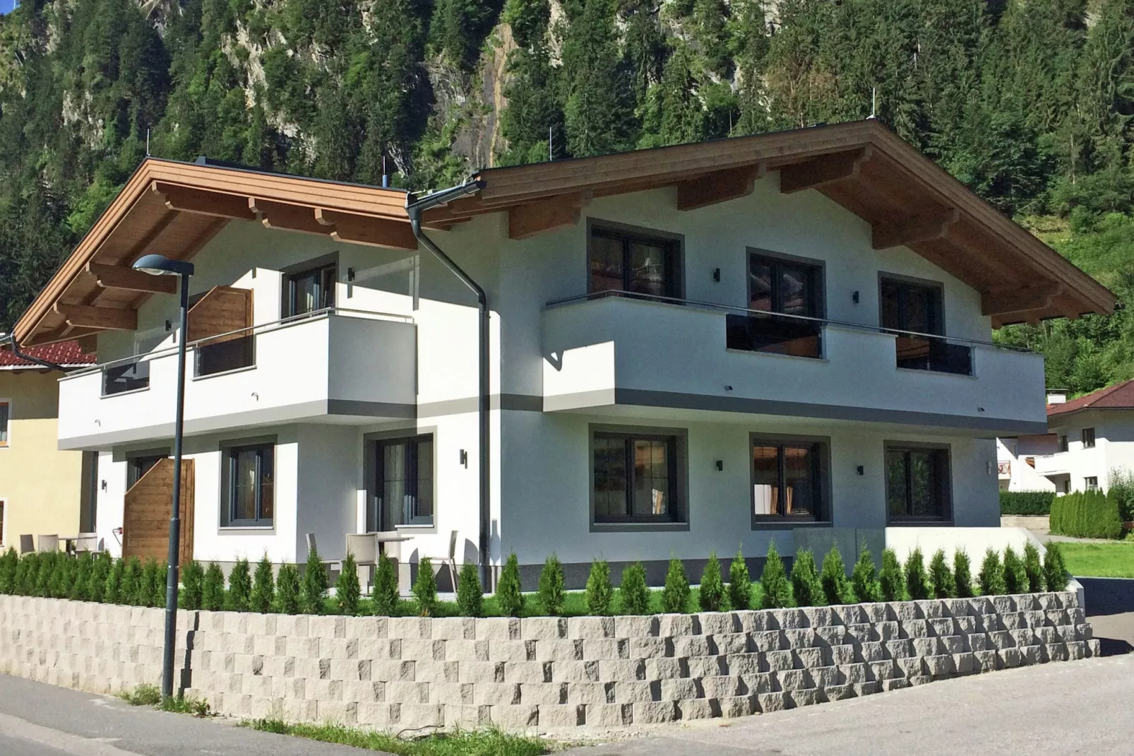 Apartments Zillertal-Buitenkant zomer