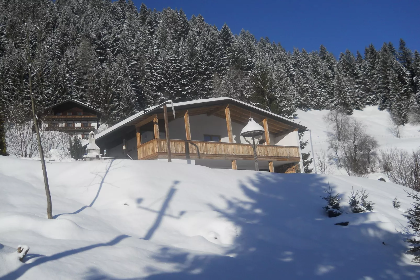 Chalet Niederndorferberg-Exterieur winter