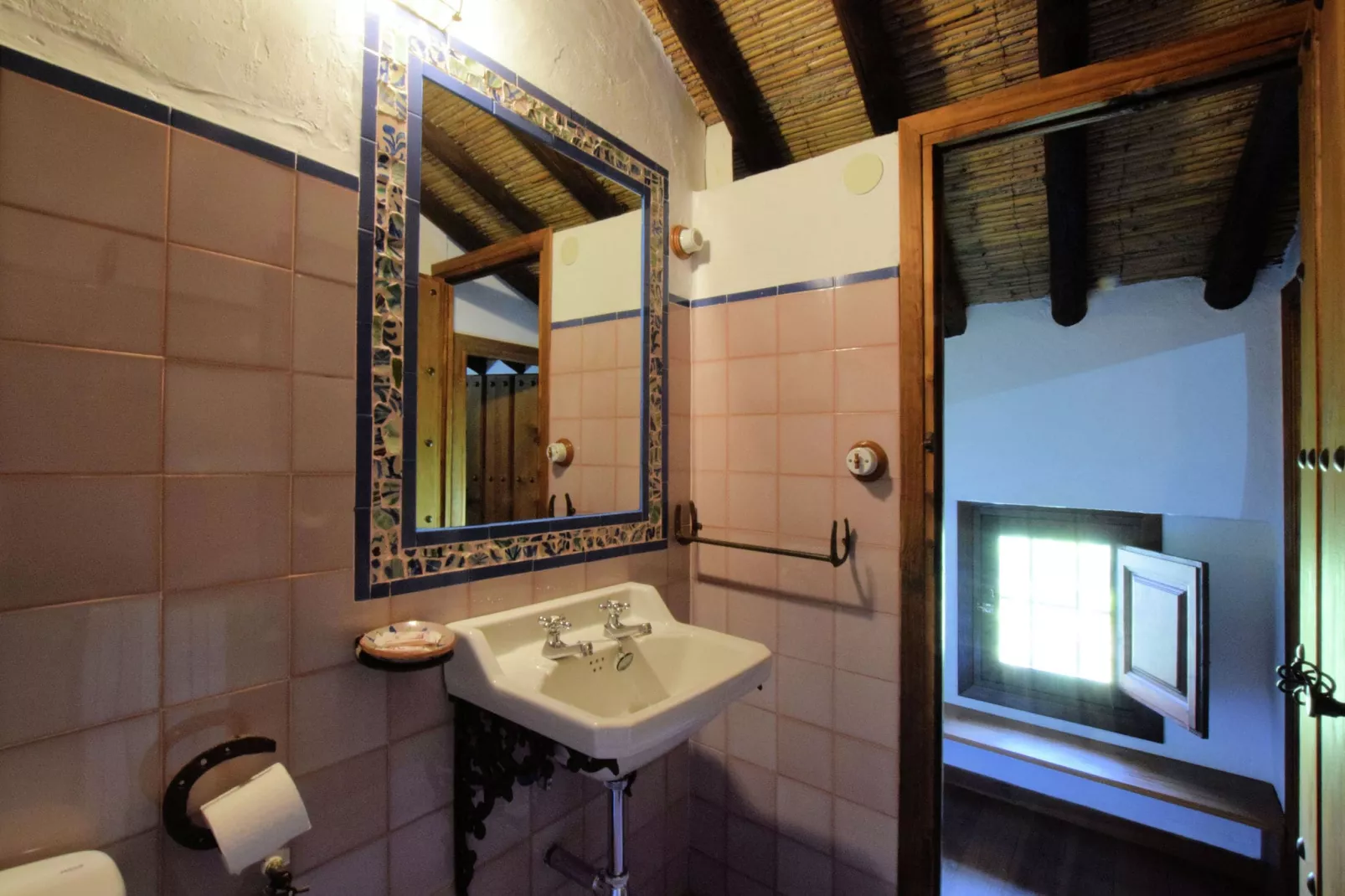 Cortijo El Morron-Badkamer