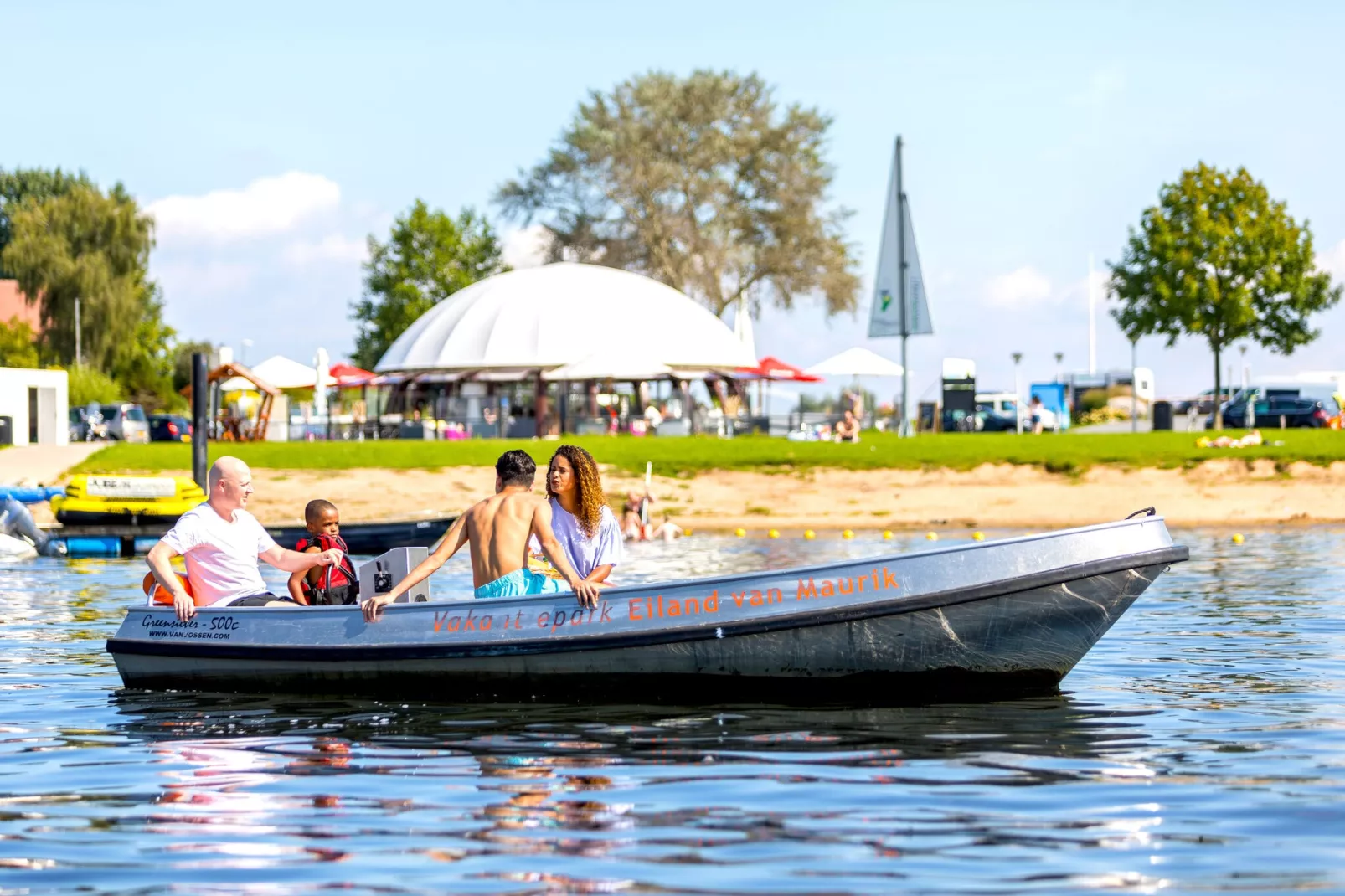 Vakantiepark Eiland van Maurik 6-Parkfaciliteiten