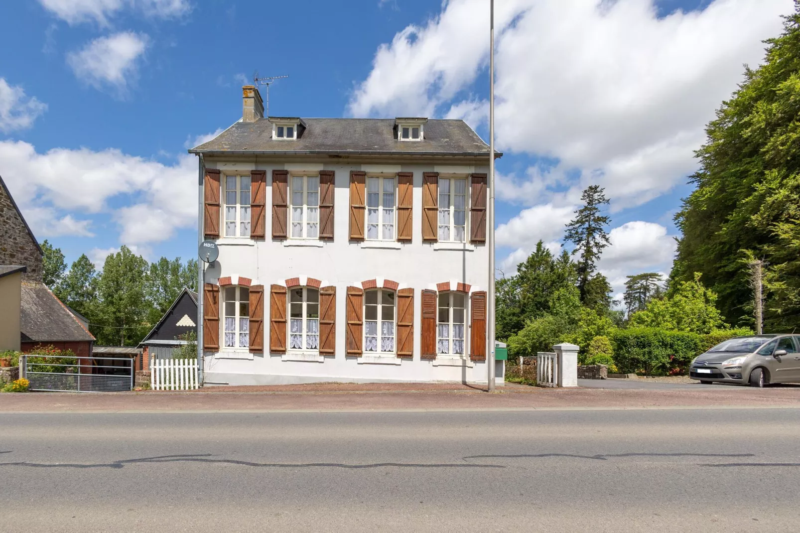 Maison Van der Meer-Buitenkant zomer