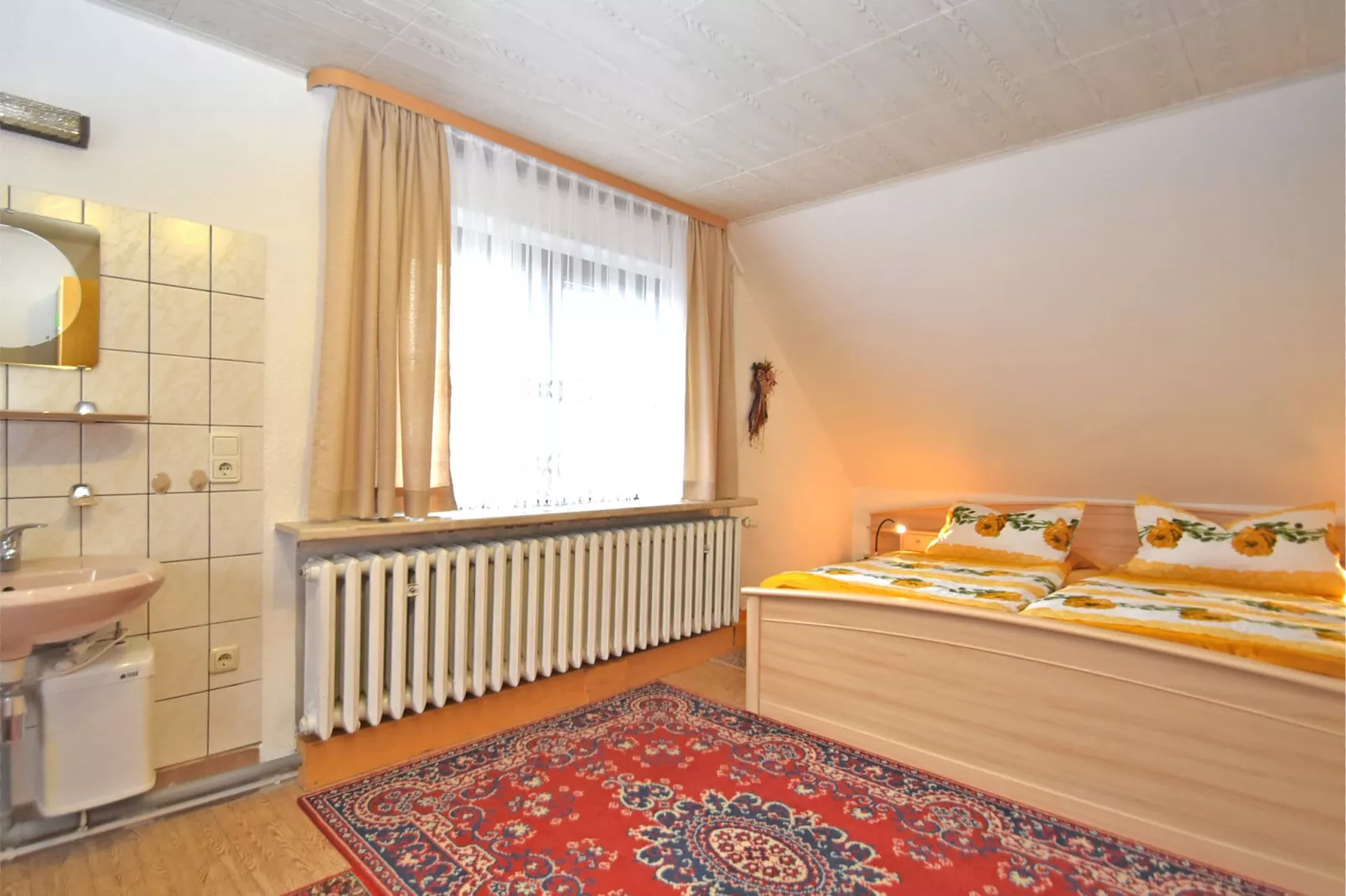 Appartement bij het bos in Frauenwald Thüringen-Slaapkamer