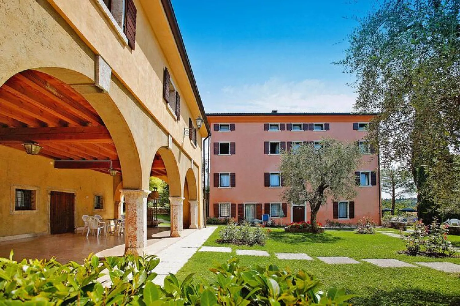 Residence La Filanda, Costermano-trilo plus-Buitenkant zomer