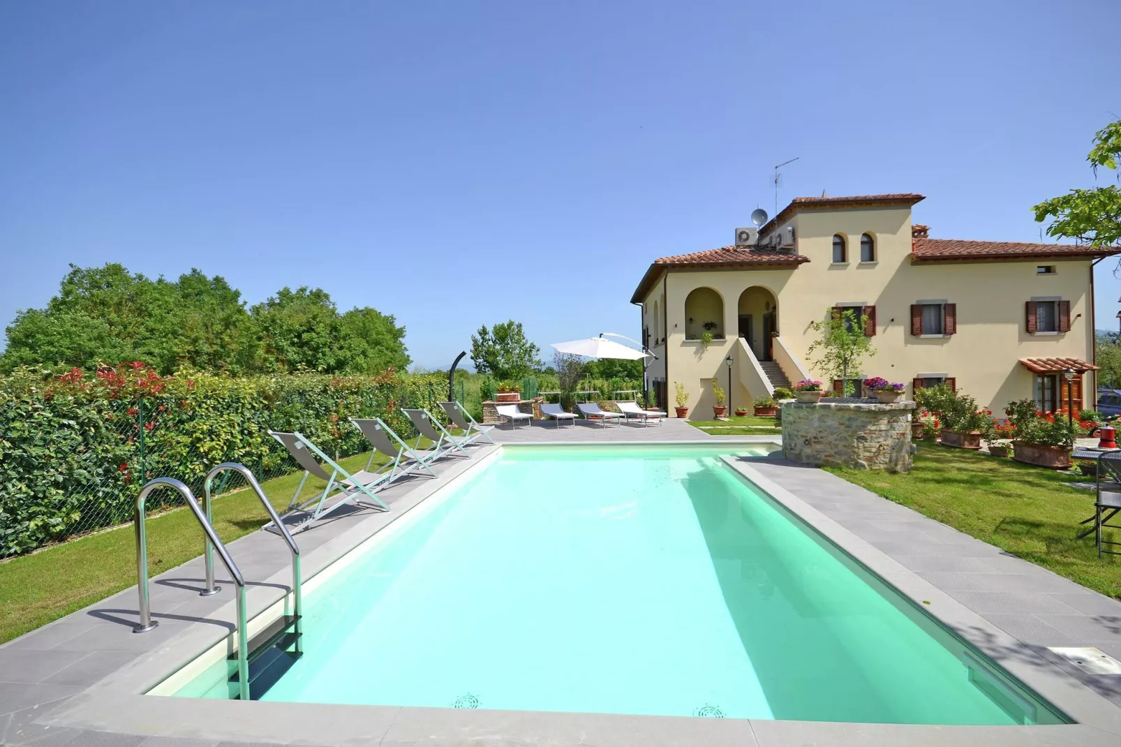 Villa Imola