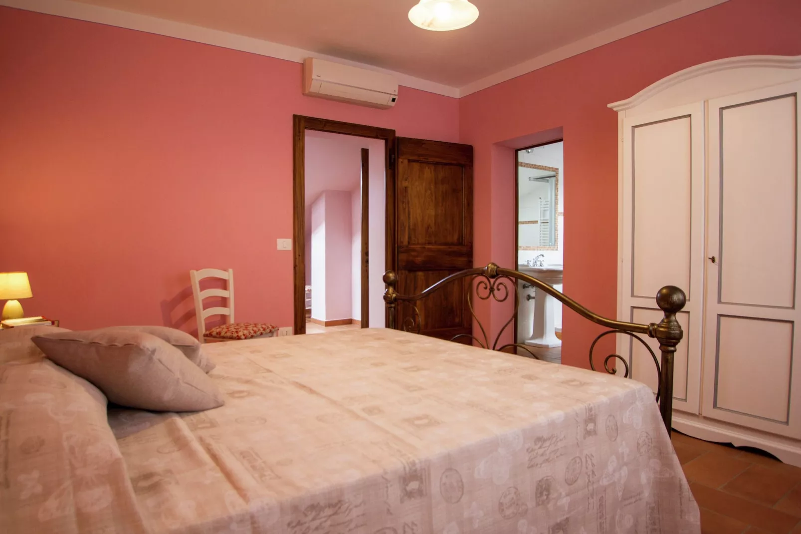 Villa Imola-Slaapkamer