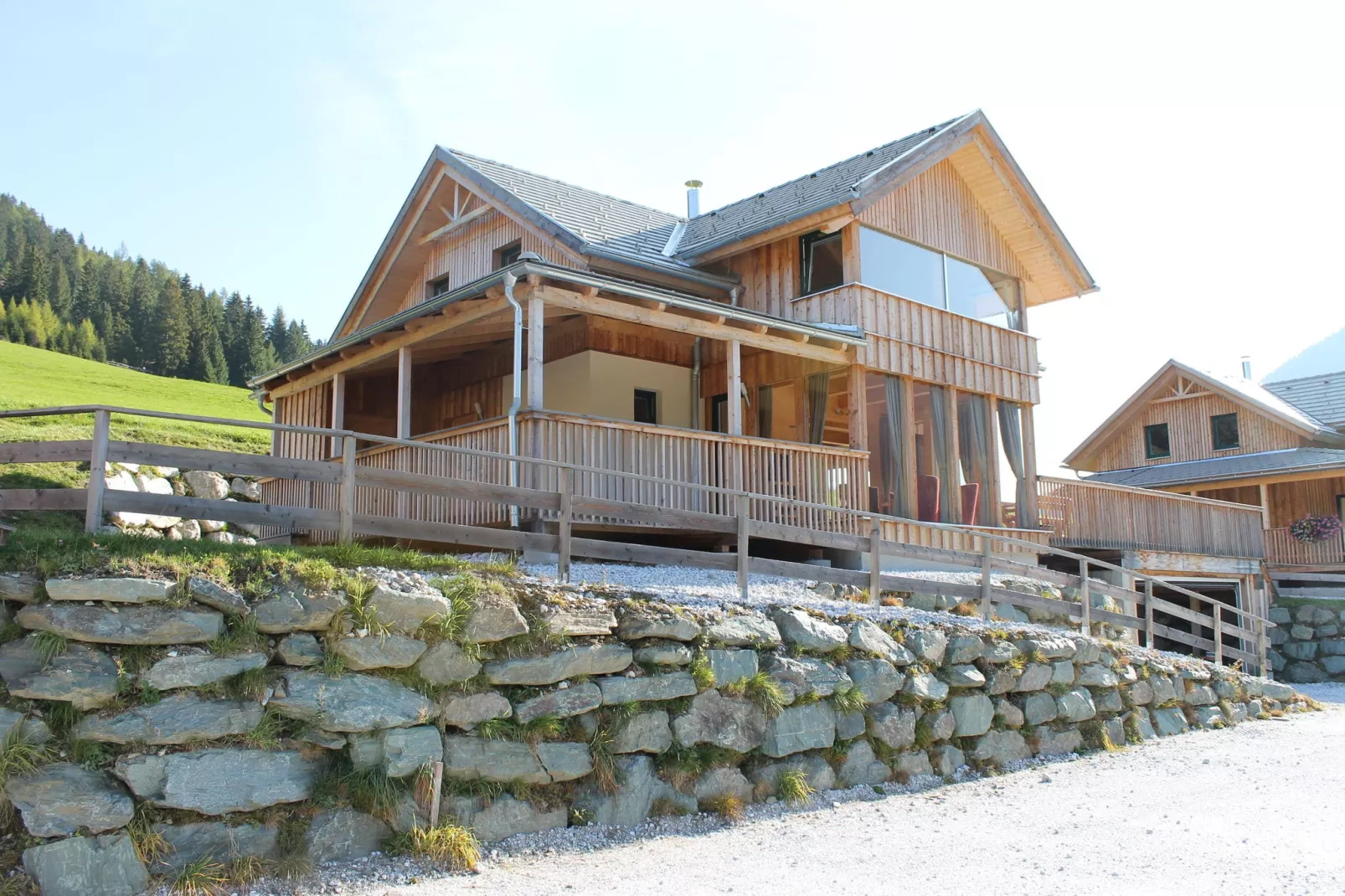 Tauern Chalet-Buitenkant zomer