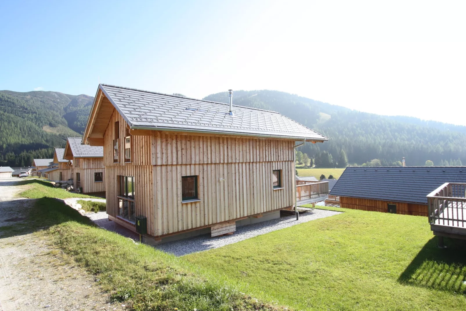 Chalet Hüttenzauber-Buitenkant zomer