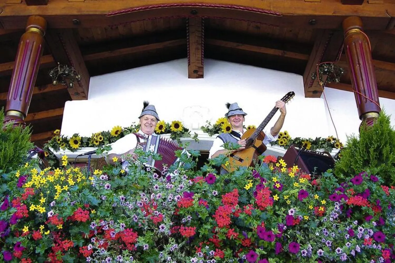 Apartments Schatzberg-Haus, Wildschönau-Auffach-Typ A-Tuinen zomer