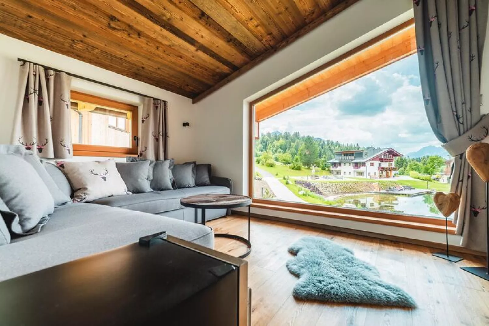 Chalets Grosslehen, Fieberbrunn-Woonkamer