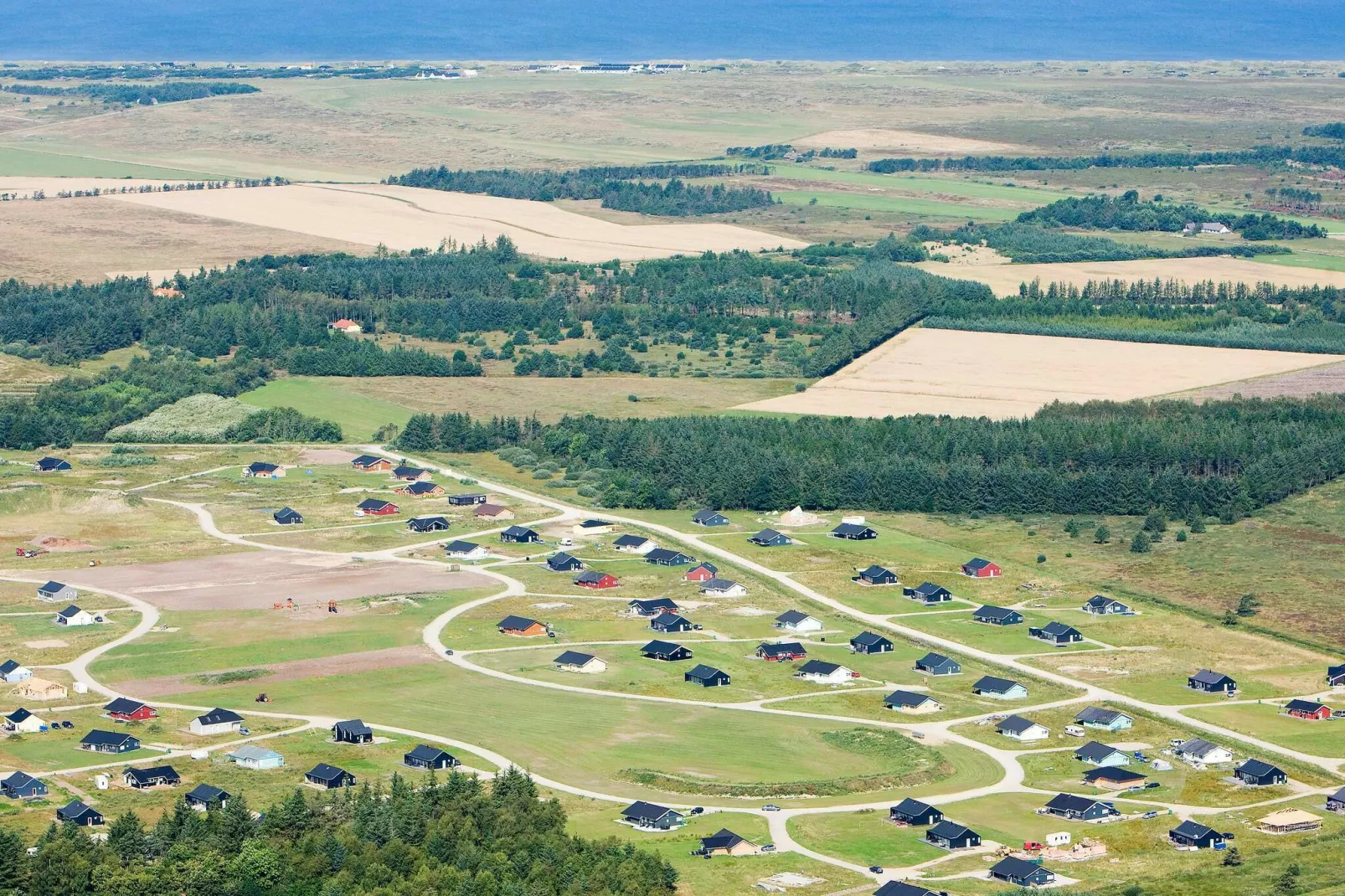 Ruim vakantiehuis in Brovst met sauna-Buitenlucht