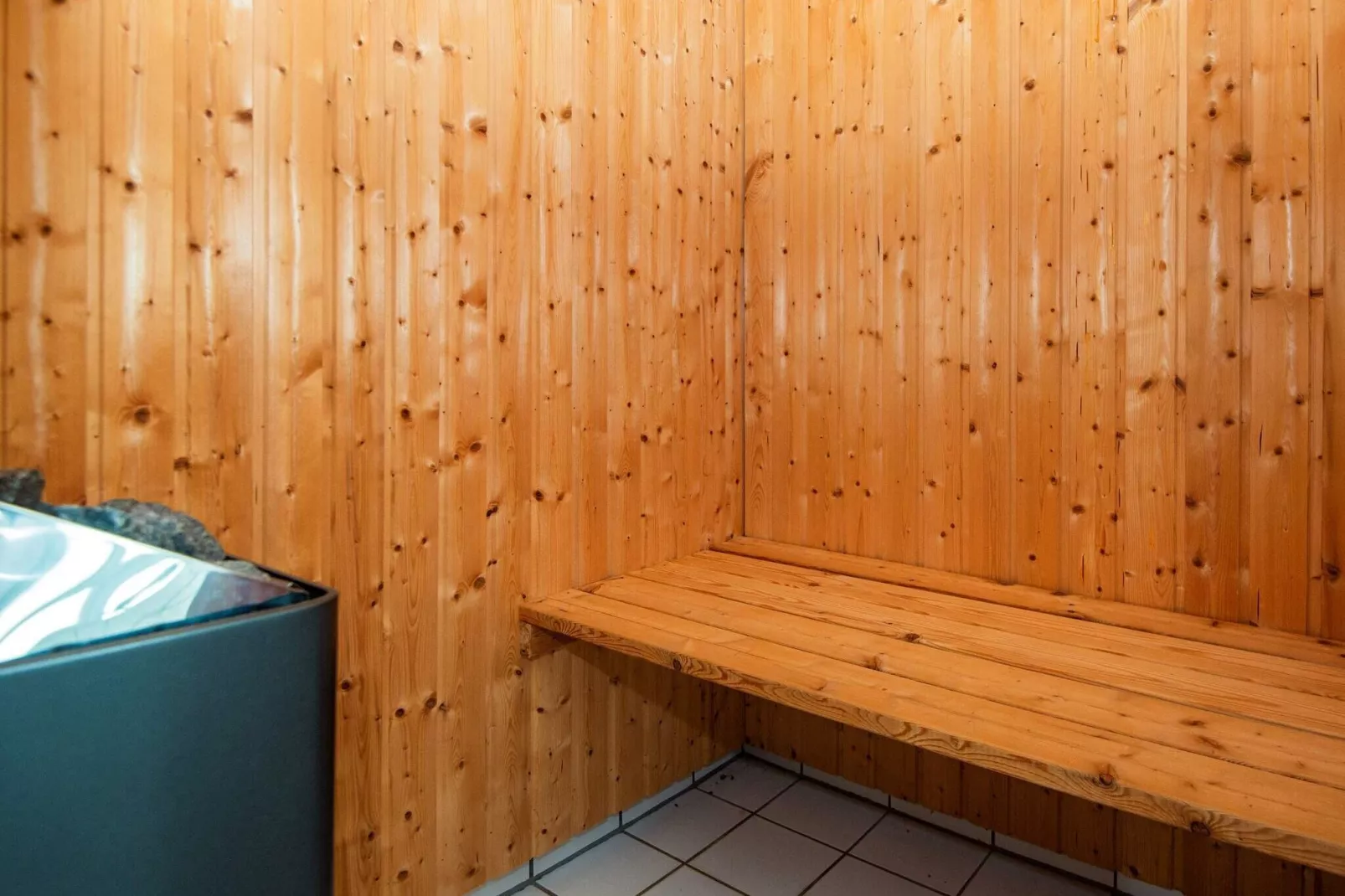 Ruim vakantiehuis in Brovst met sauna-Sauna