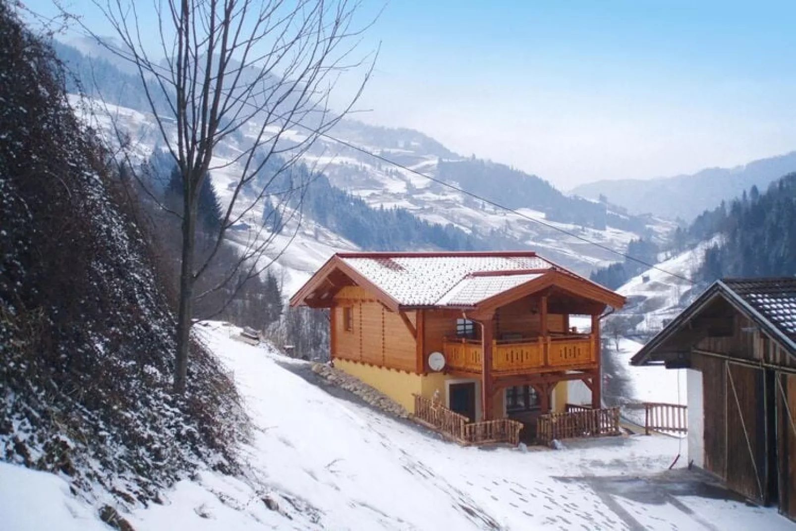 Lieslhütte-Buitenkant zomer