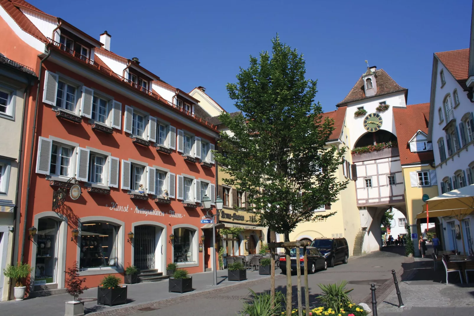 Vakantiewoningen Haus Burgund, Meersburg-Buitenkant zomer
