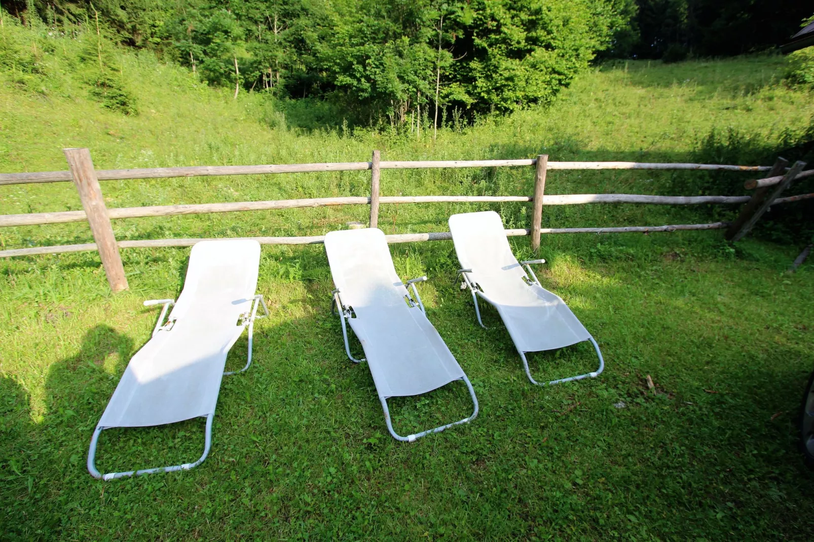 Brentlhütte-Tuinen zomer