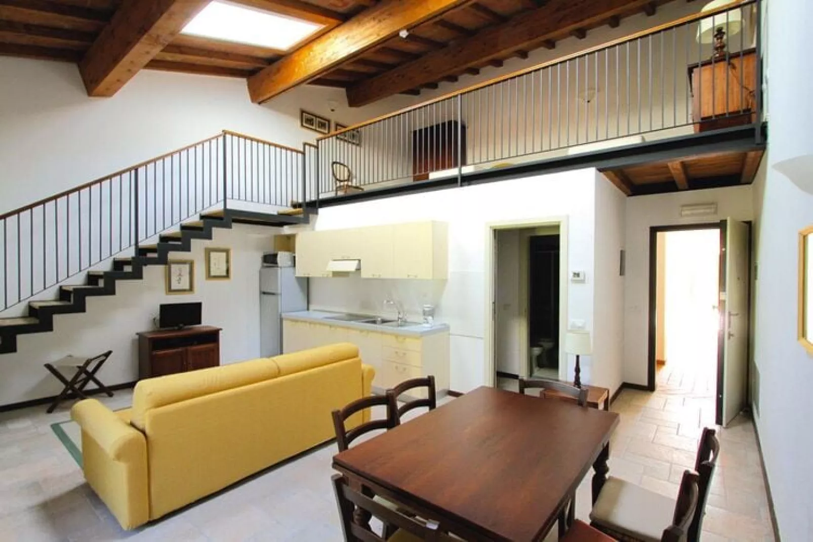 Ferienanlage Poggio all' Agnello Piombino Type Mono  Loft-Woonkamer