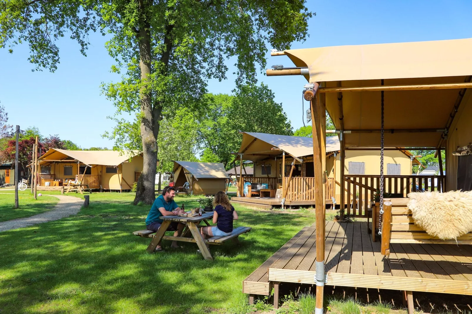 Vakantiepark Sandberghe 10-Tuinen zomer