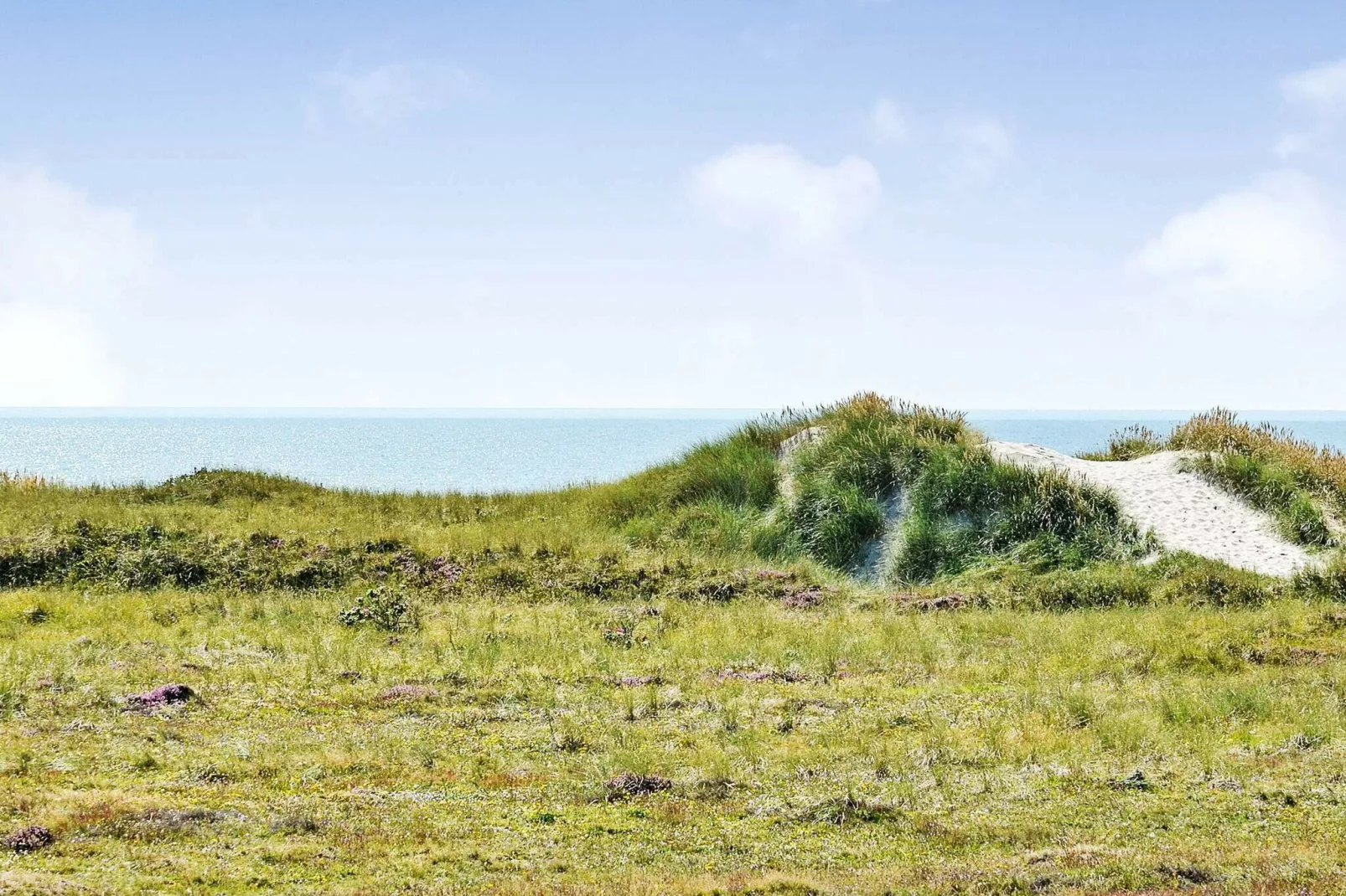 Schilderachtig vakantiehuis in Blåvand vlak bij de zee-Uitzicht