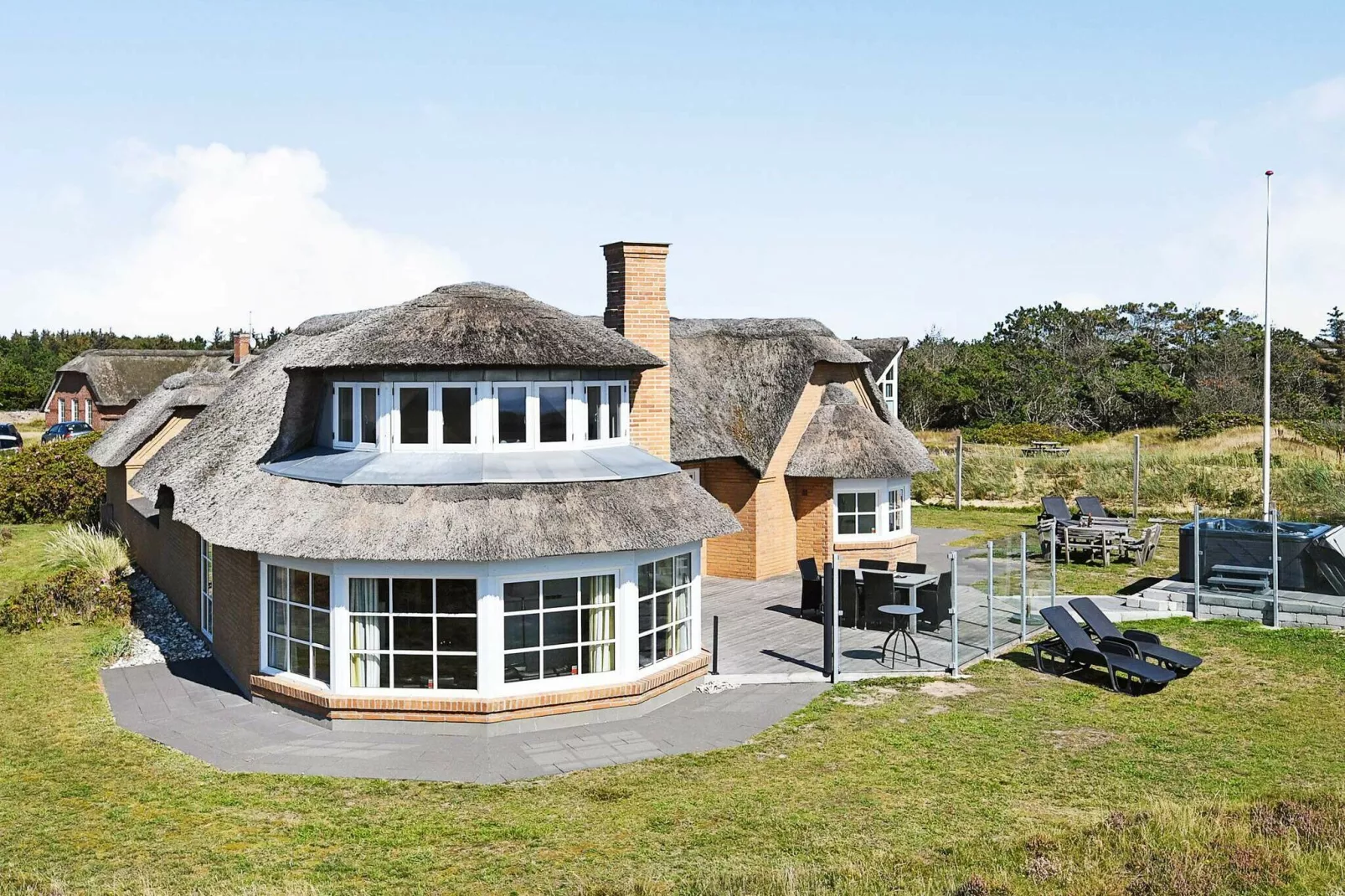 Schilderachtig vakantiehuis in Blåvand vlak bij de zee-Uitzicht