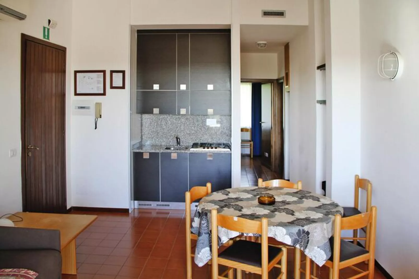 Residence Barbara, Moniga del Garda-3-Raum-App., C3, ca. 88 qm-Keuken